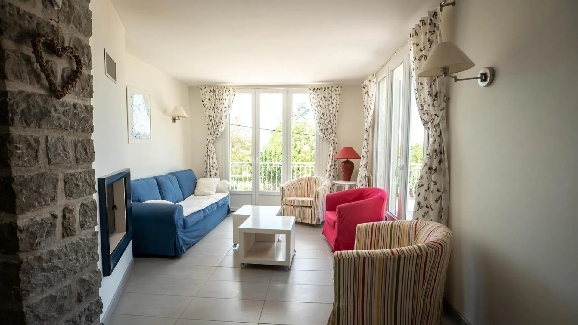 Holiday home Mas - 12 Pers - Piscine - Grand Jardin Arbore Ruoms